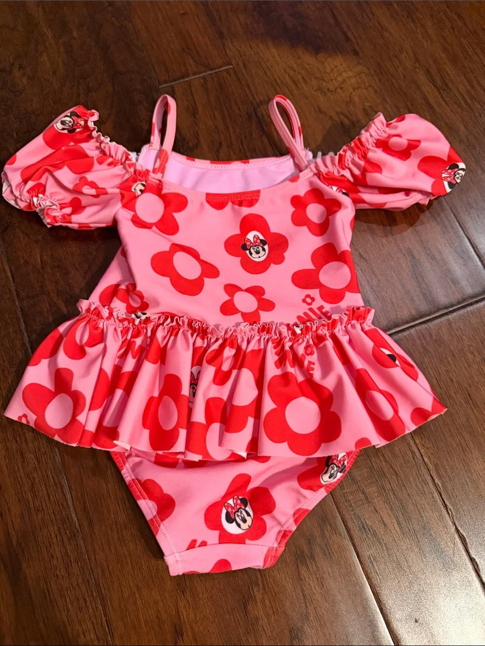 Disney minnie one